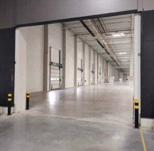 Magazyny, oświetlenie, kompleksowo